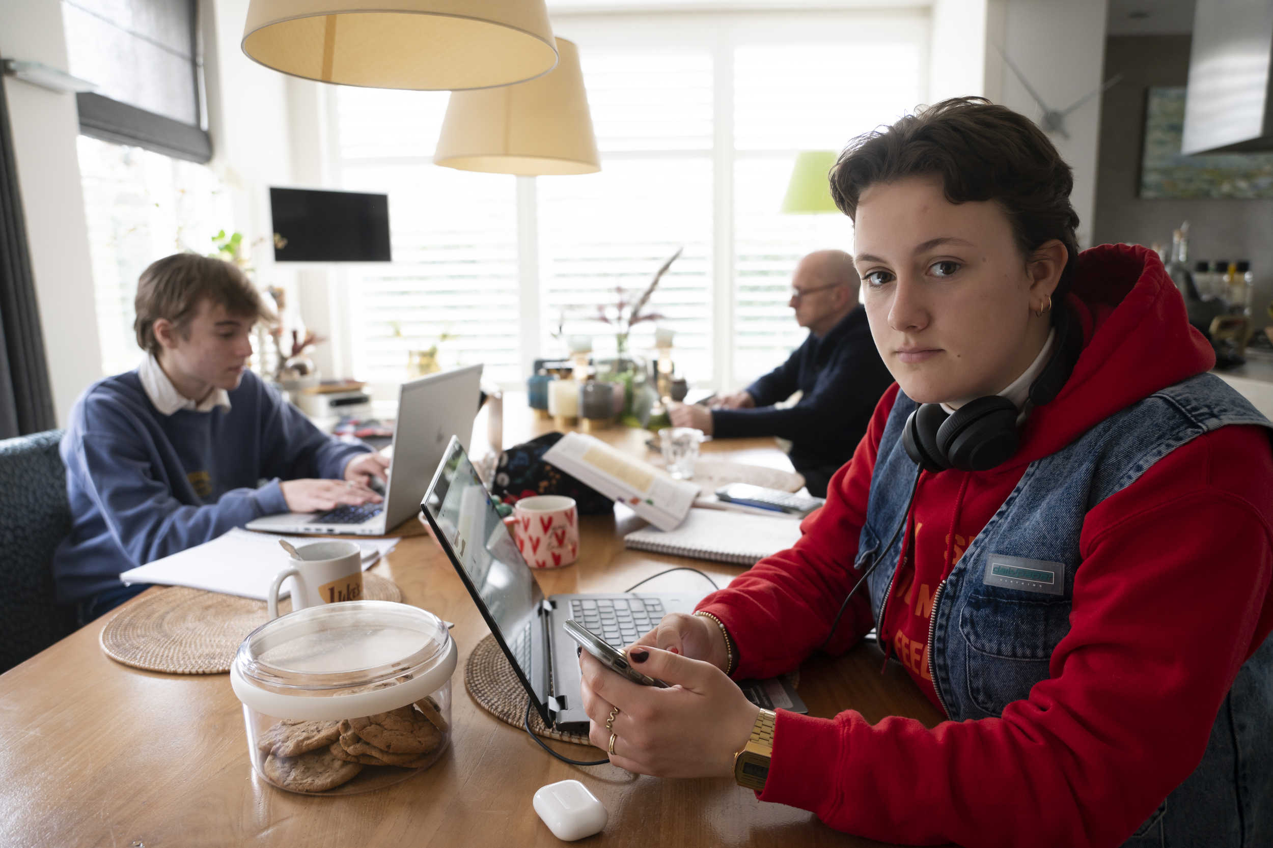 Homepage 05 reeks - waarover kun je praten- thuis en familie.jpg